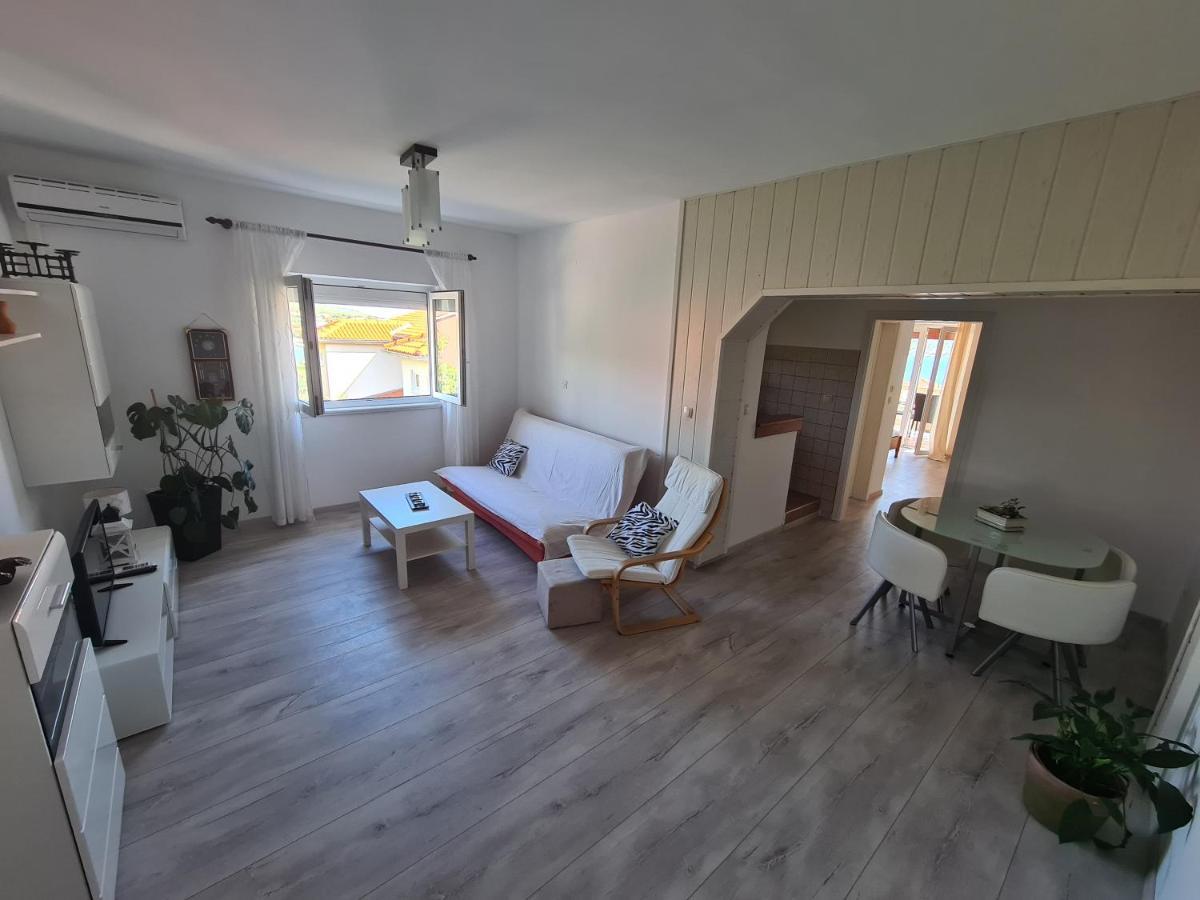Apartman Karmen Barbat na Rabu Buitenkant foto